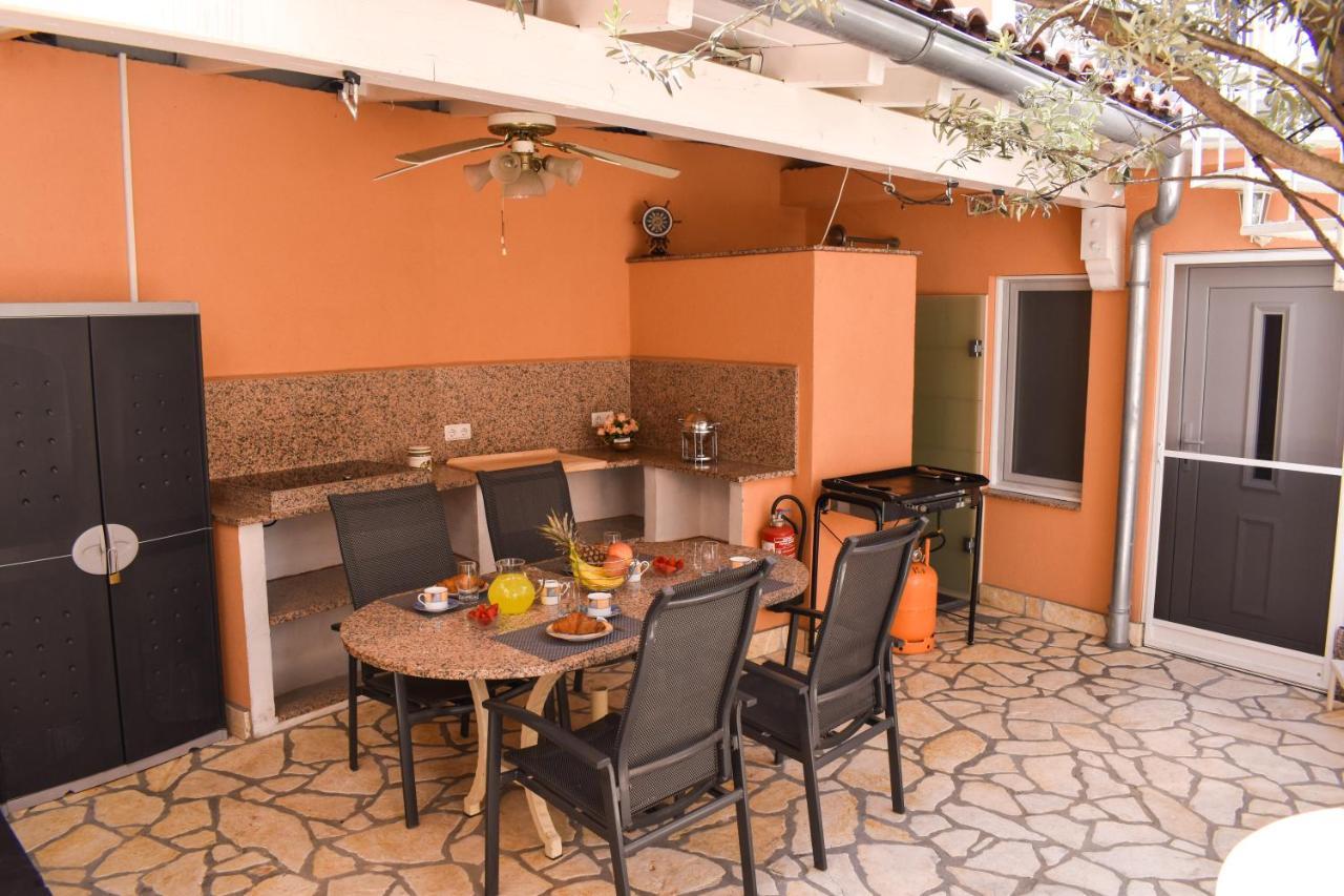 Kuca Za Odmor Antic - Holiday House Antic Нови Винодолски Екстериор снимка